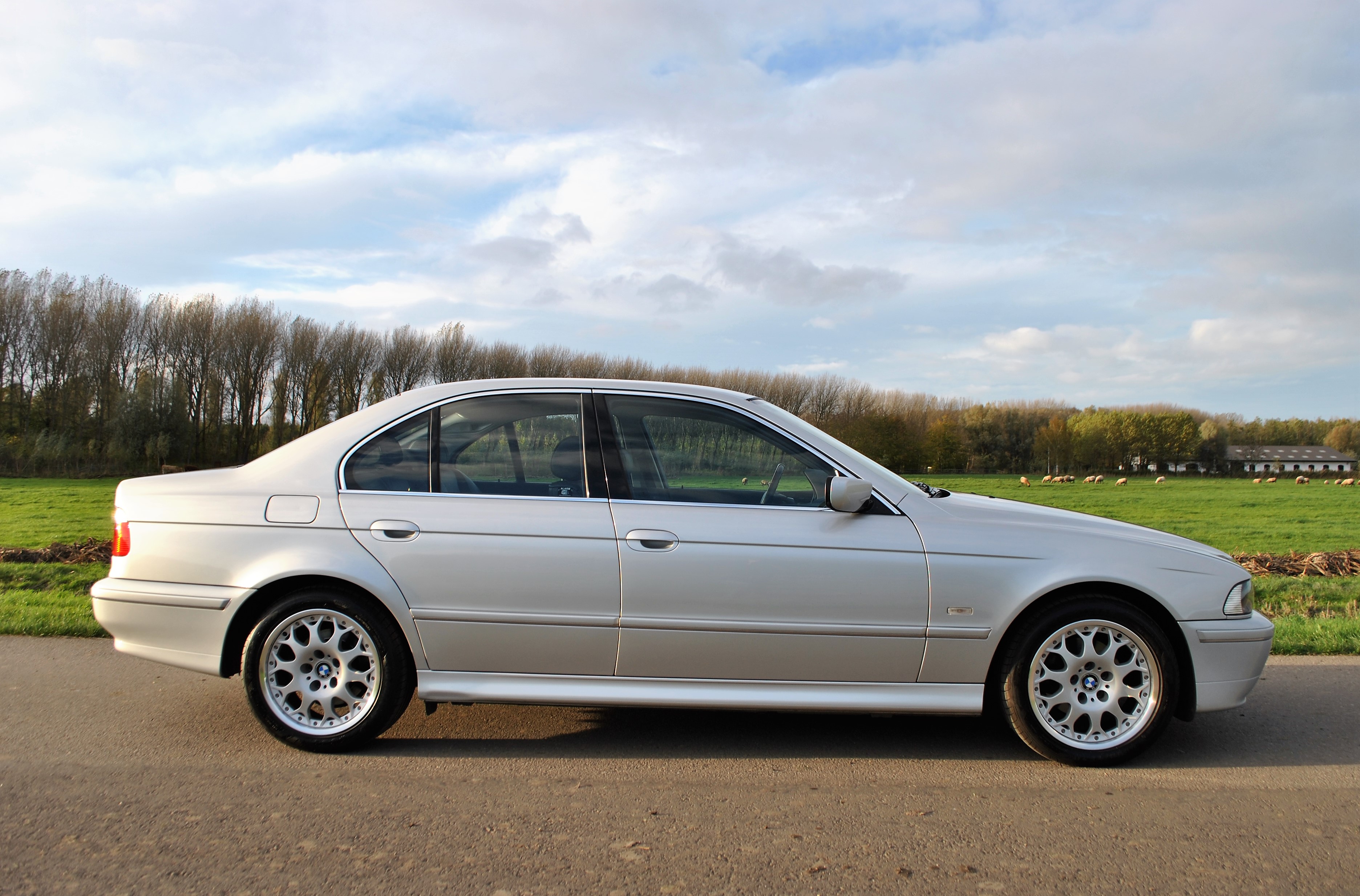 BMW 525i Sedan Automaat E39 Special Edition Youngtimer – Gijs van